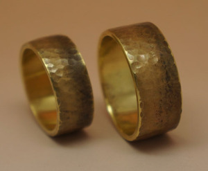 simple-brass-rings-2